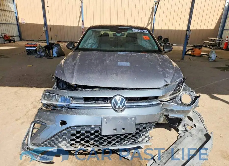 3VW7W7BU8TM002602# 5