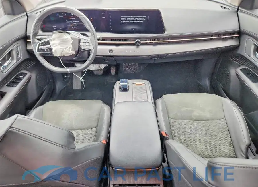 JN1CF0BB7RM738459# 8