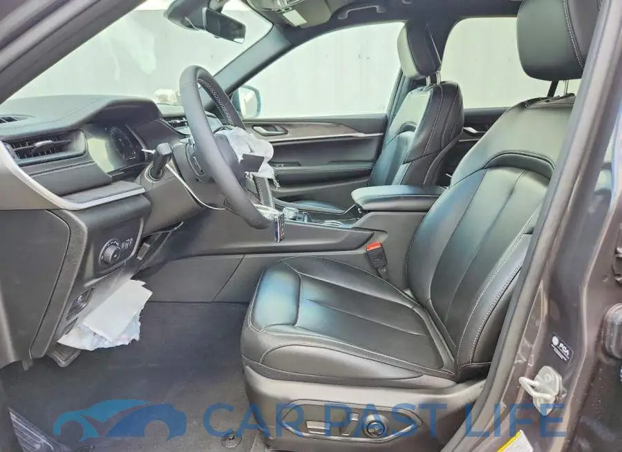 1C4RJHBR6TC241952# 7