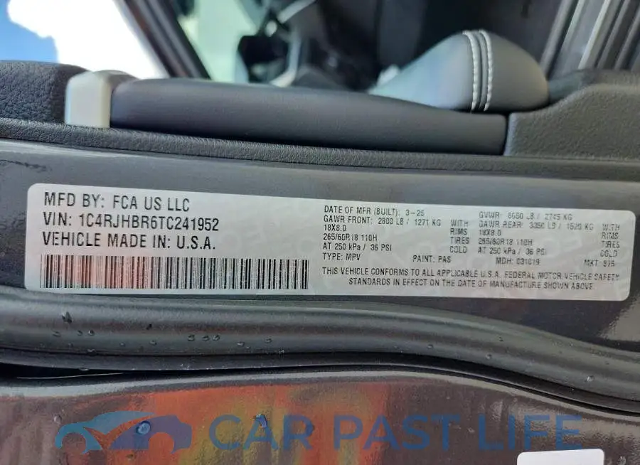 1C4RJHBR6TC241952# 13