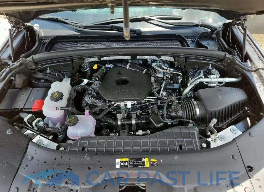 1C4RJHBR6TC241952# 12