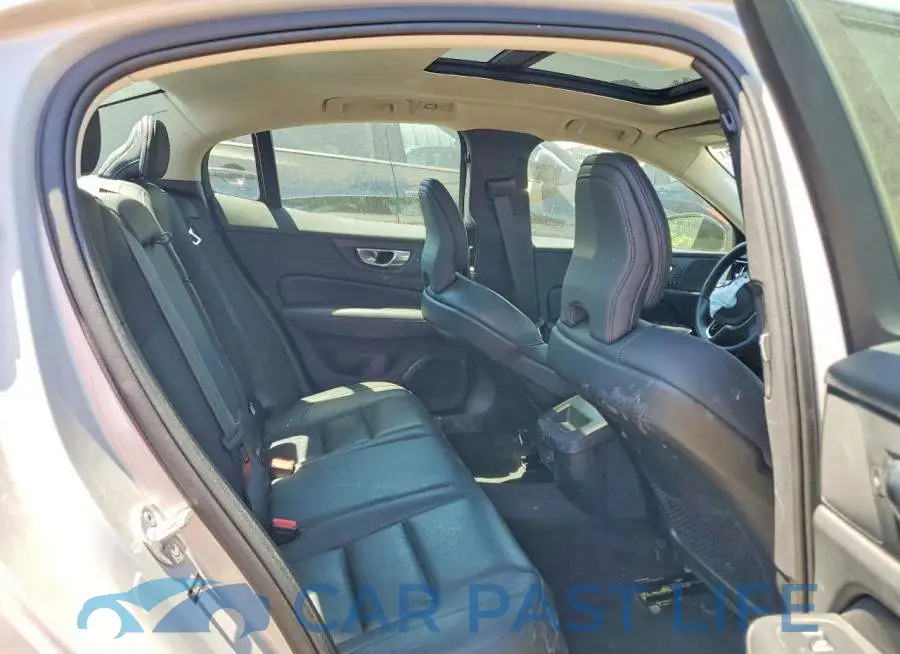 7JRL12TL8RG299531# 10