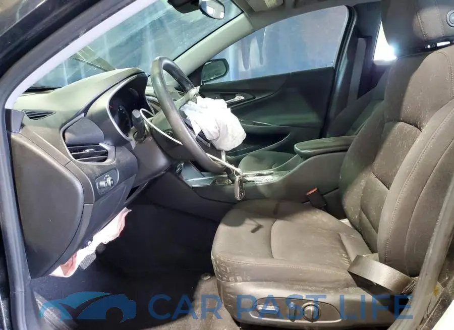 1G1ZD5ST1PF143877# 7
