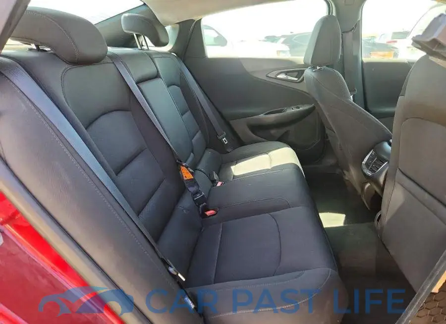 1G1ZD5ST6JF186554# 10