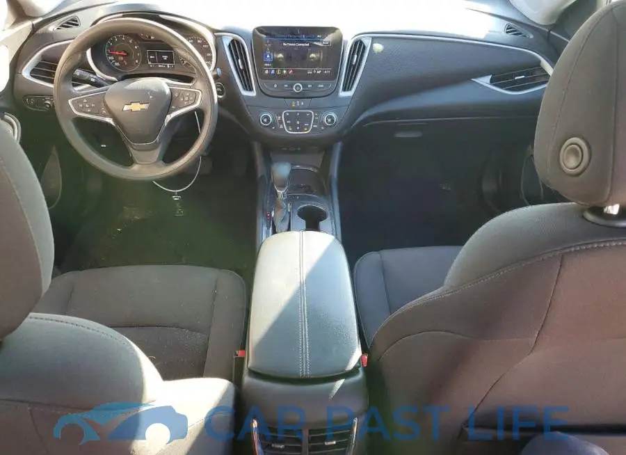 1G1ZD5ST8PF211074# 8