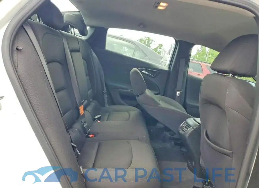 1G1ZD5STXPF220438# 10