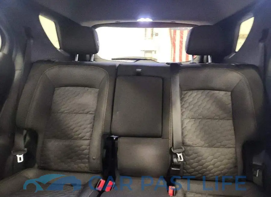 2GNAXUEV6K6224287# 10