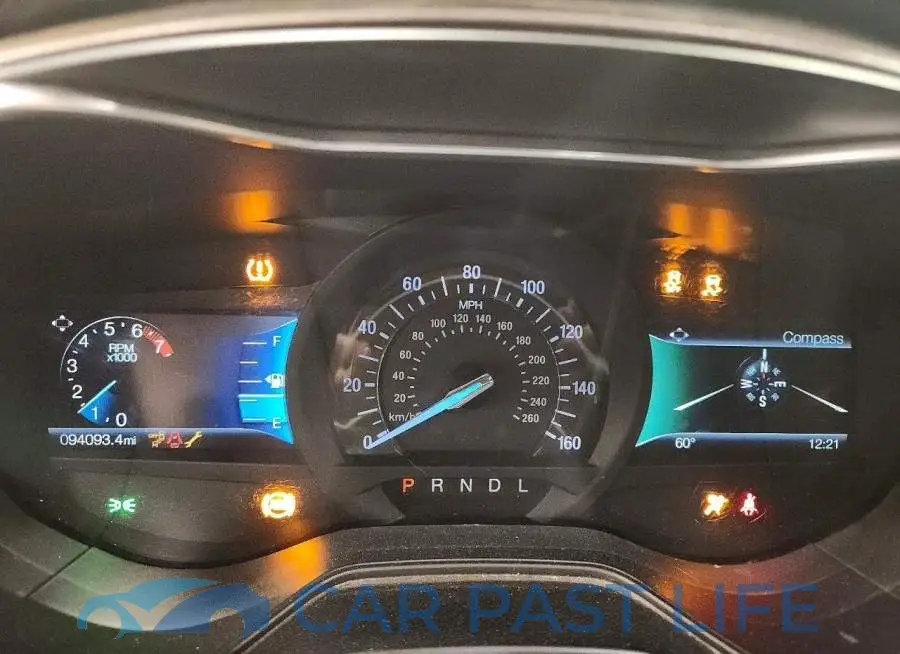 3FA6P0HD1LR218049# 9