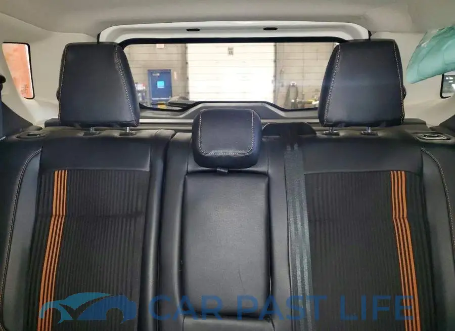 MAJ6P1CL1JC249768# 10