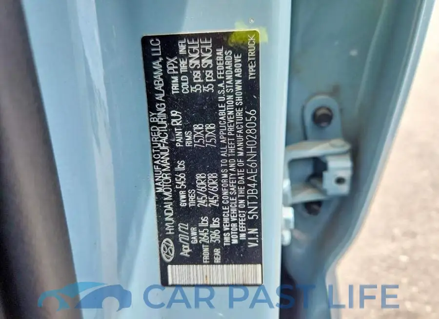 5NTJB4AE6NH028056# 12