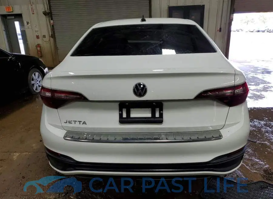 3VW4M7BUXRM037868# 6