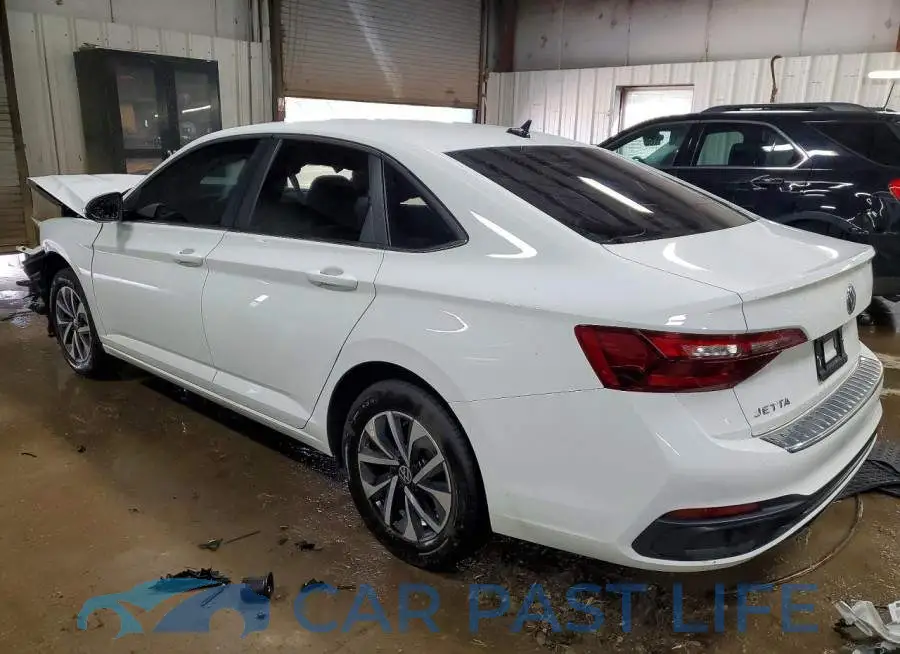 3VW4M7BUXRM037868# 2