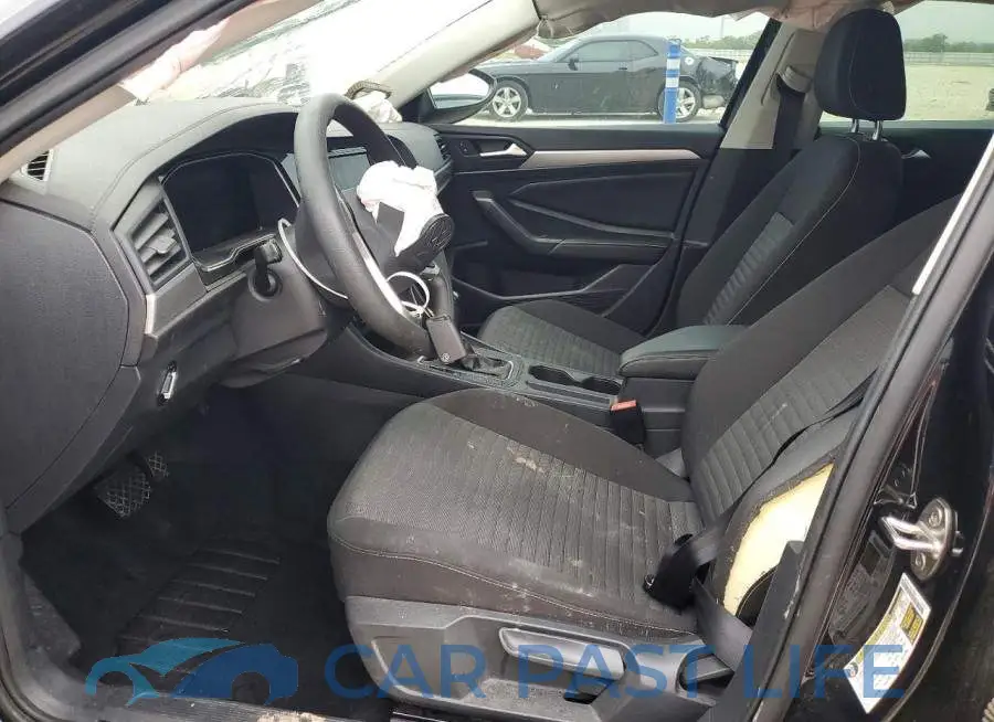 3VW5M7BU5PM010935# 7