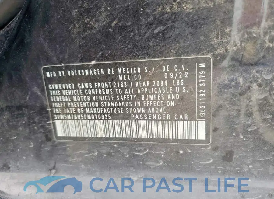 3VW5M7BU5PM010935# 13