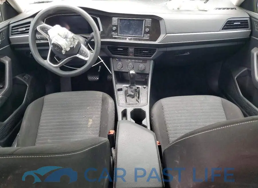 3VW5M7BU5PM010935# 8