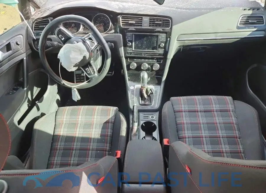 3VW6T7AU8KM005360# 8