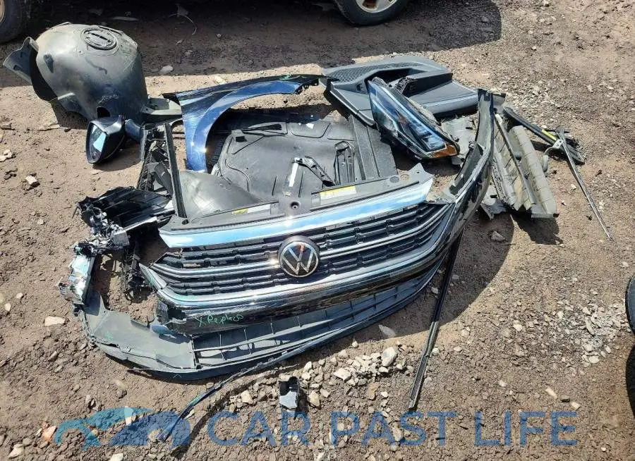 3VW7M7BU5RM004547# 12
