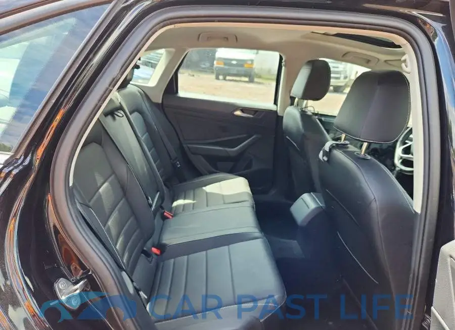 3VW7M7BU5RM004547# 10