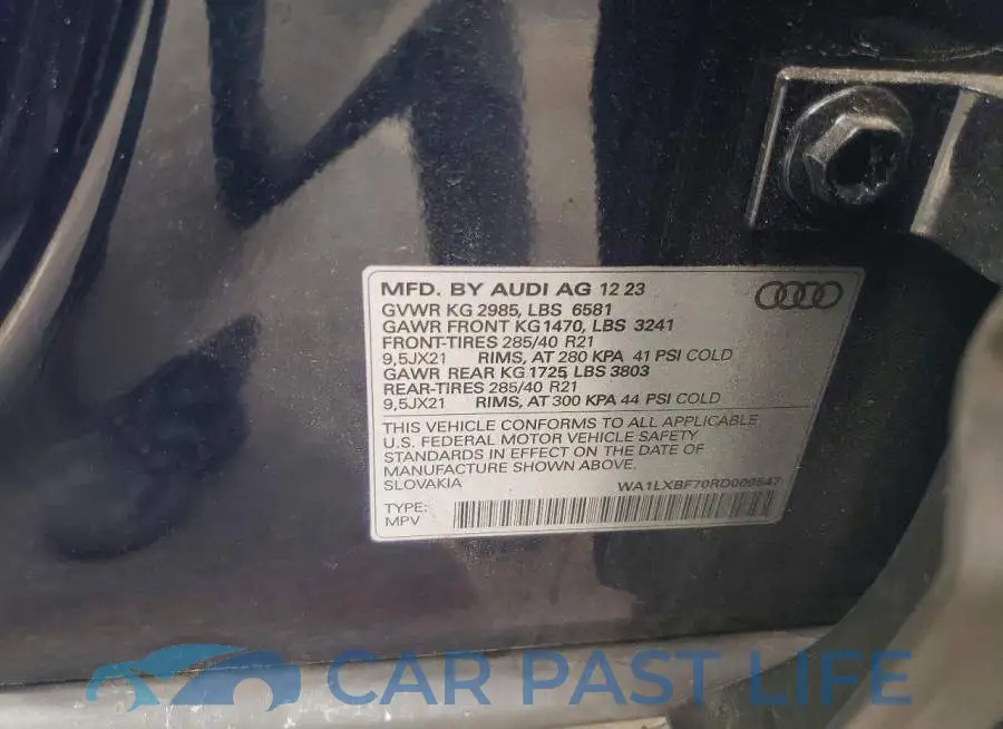 WA1LXBF70RD009547# 14