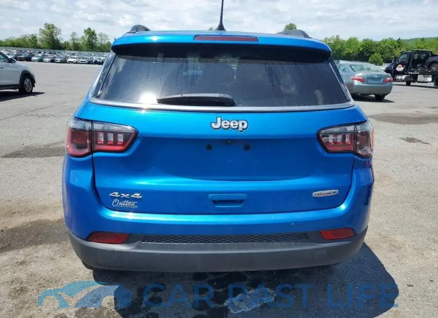 3C4NJDFB1NT117633# 6