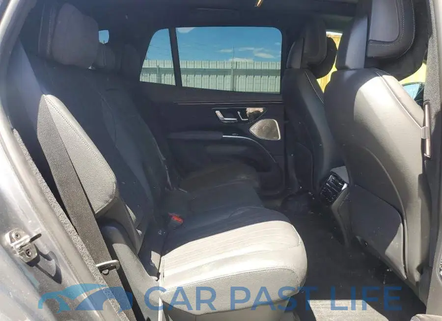 4JGDM2EB4PA015970# 11