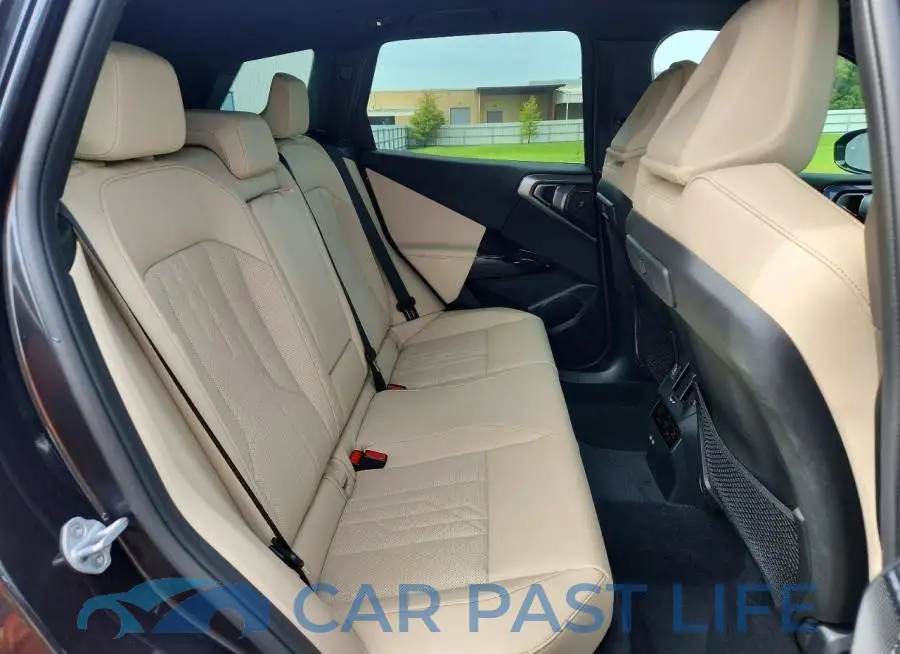 5UX73GP05T9446194# 11