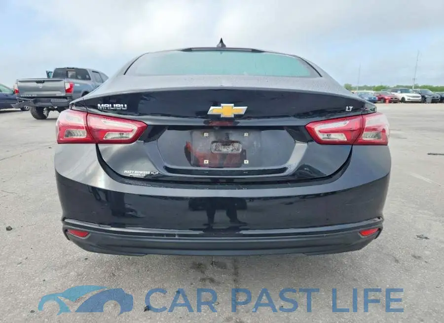 1G1ZD5ST3NF156532# 6
