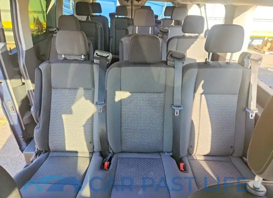 1FBAX2YG3RKB82506# 10
