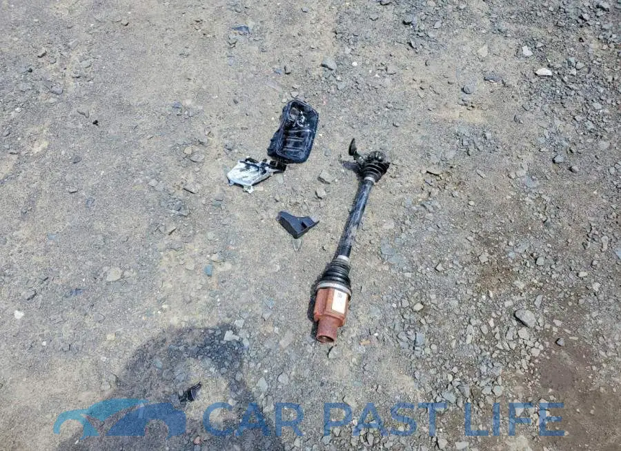 3GPKHXRJ4RS514184# 13