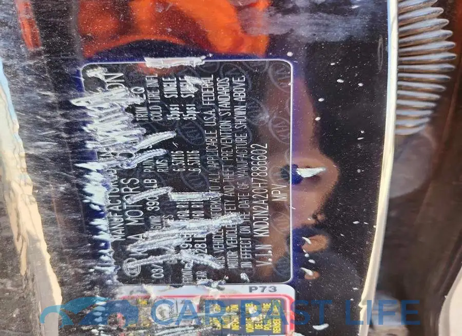 KNDJN2A20H7886602# 13