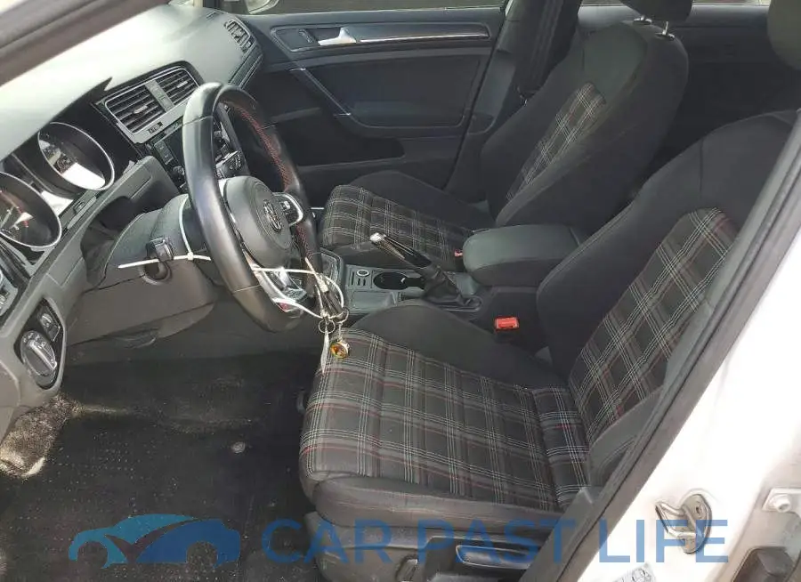 3VW5T7AU4LM004722# 7