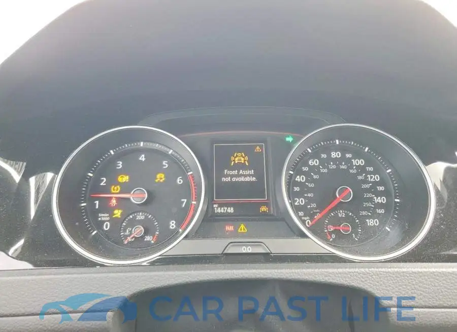 3VW5T7AU4LM004722# 9