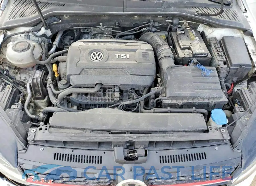 3VW5T7AU4LM004722# 11