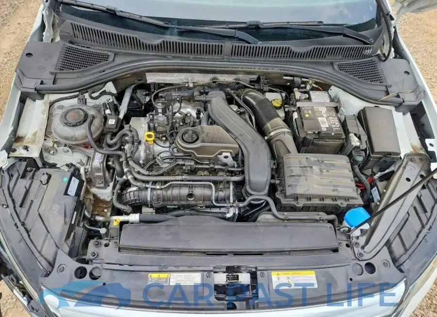 3VW7M7BU0RM032868# 11