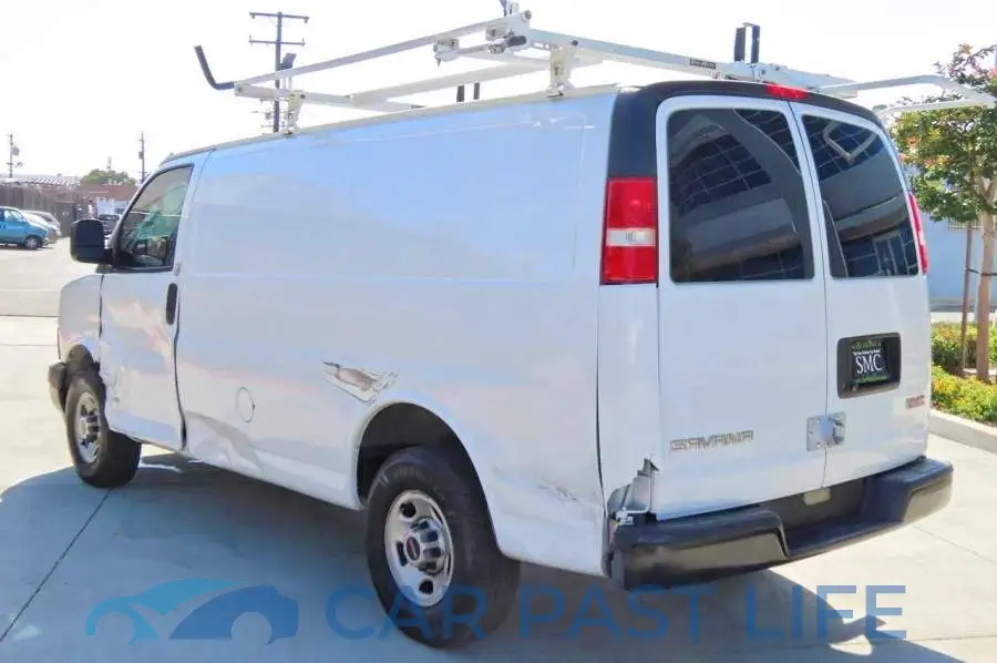 1GTW7AFP9L1129384# 4