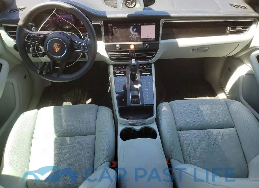 WP1AA2A52SLB08885# 8