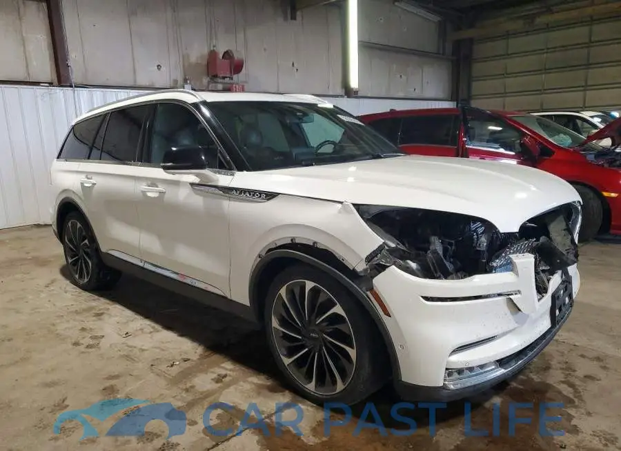 5LM5J7XC2LGL37611# 4