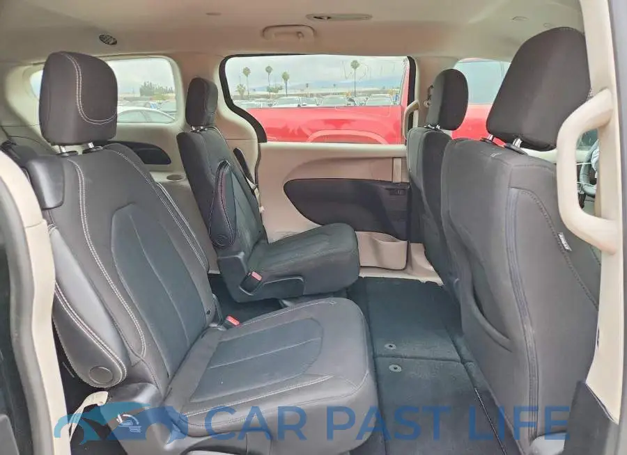 2C4RC1CGXPR524771# 11