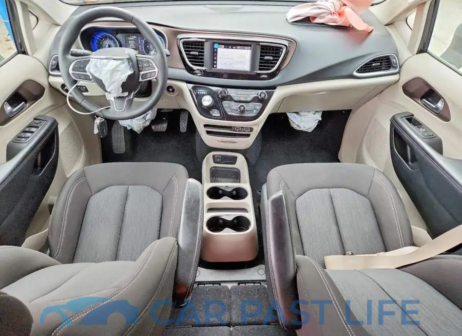 2C4RC1CGXPR524771# 8