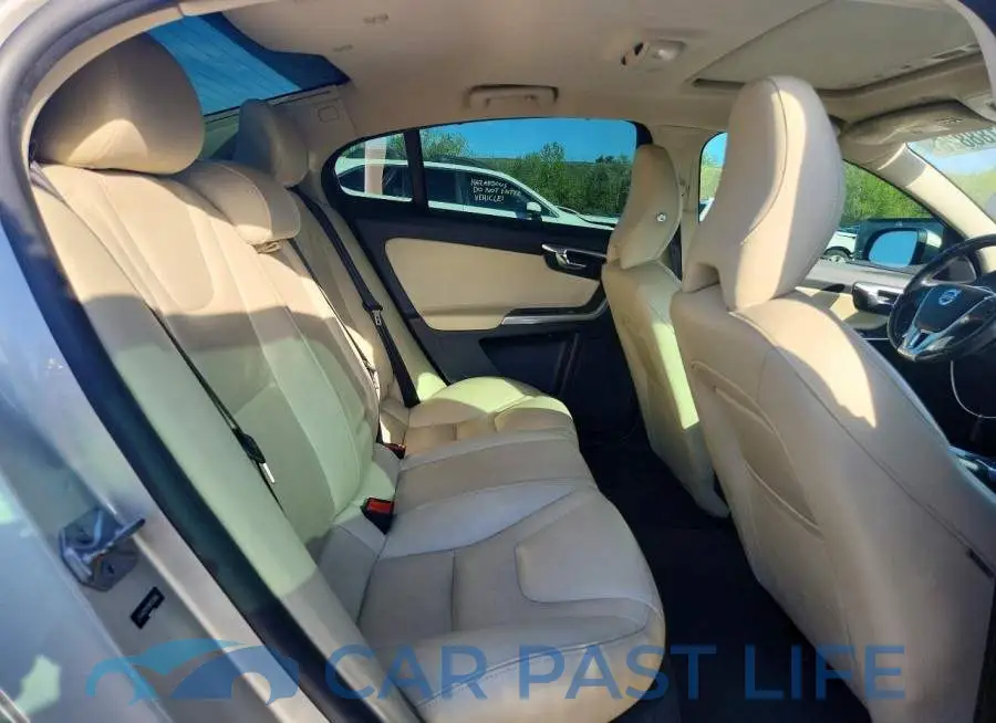 LYV402TK1HB125968# 10