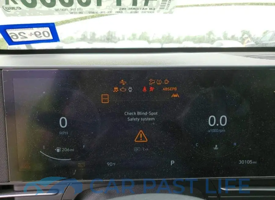 KM8HE3A3XRU157082# 9