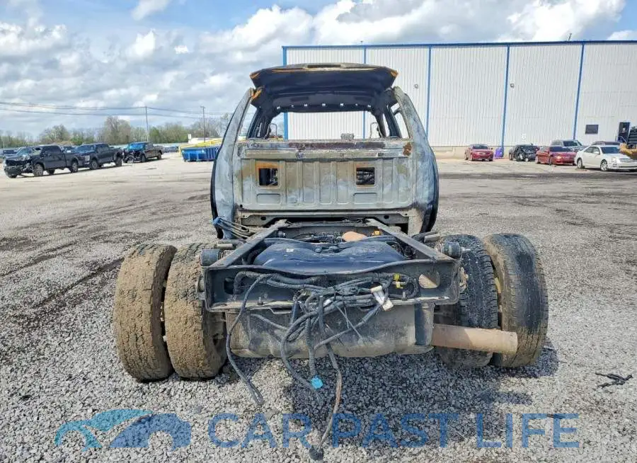 3C7WRTCL8RG157018# 6