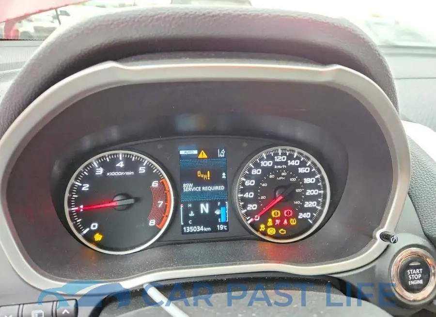 JA4AT4AA4JZ618469# 9