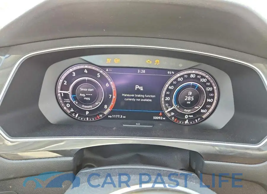 3VV4B7AX9KM022693# 9