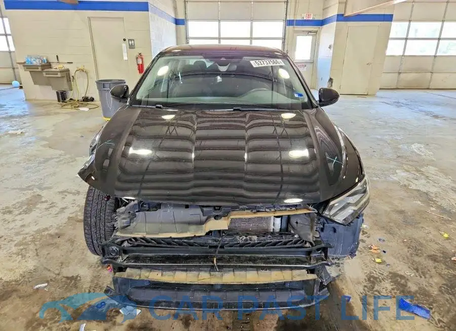 3VW5M7BU3RM050157# 5