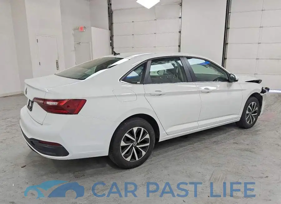 3VW5M7BU6RM050055# 3