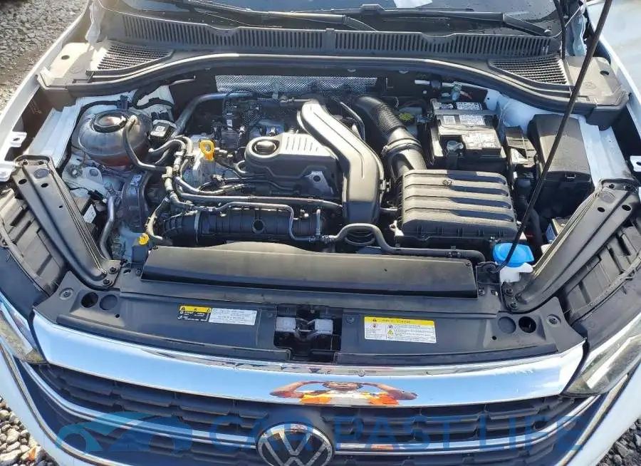 3VW5M7BUXRM074634# 11