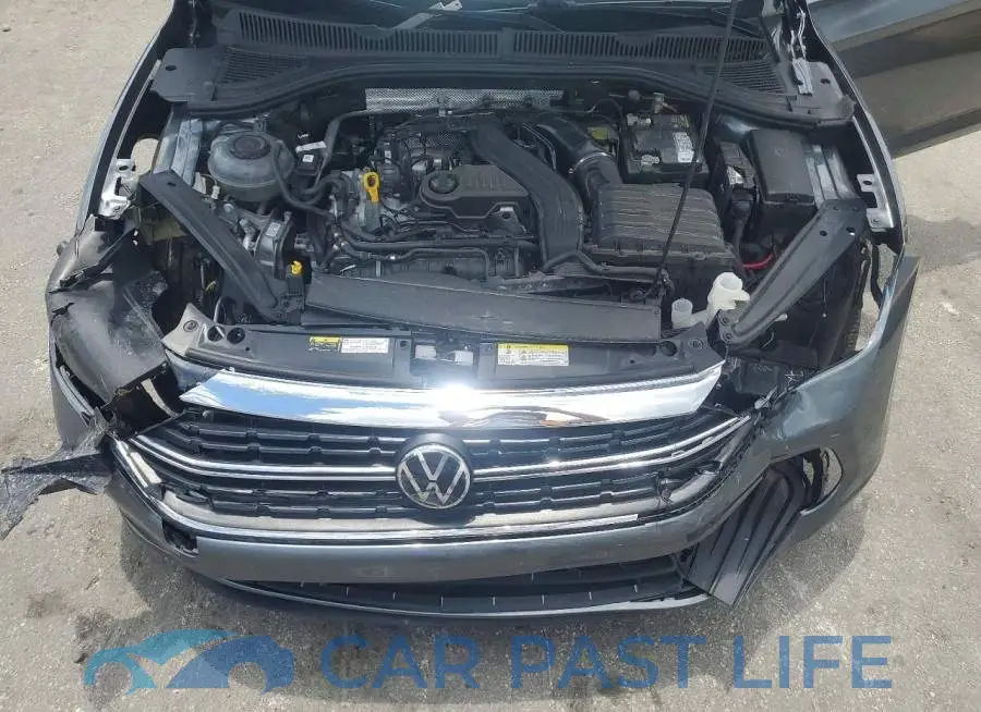 3VW7M7BU6RM080858# 11
