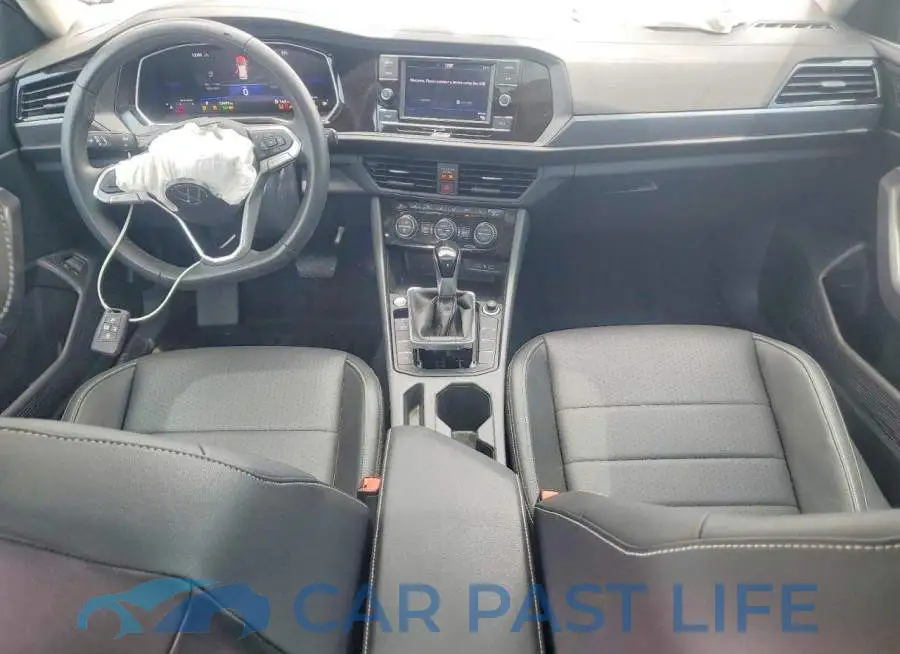 3VW7M7BU6RM080858# 8