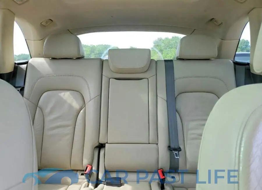 WA1L2AFP8HA012172# 10